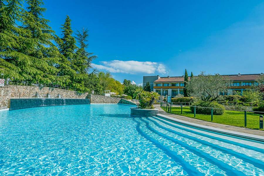 Parc Hotel, Italy