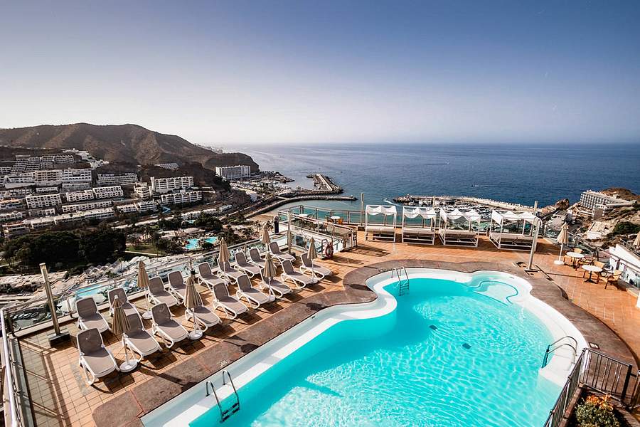 Servatur JB, Canary Islands