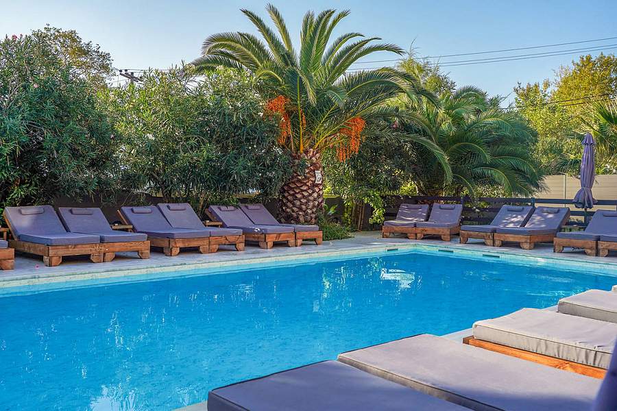 Cabana Suites, Greece