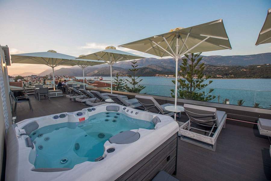 Mouikis Hotel, Greece