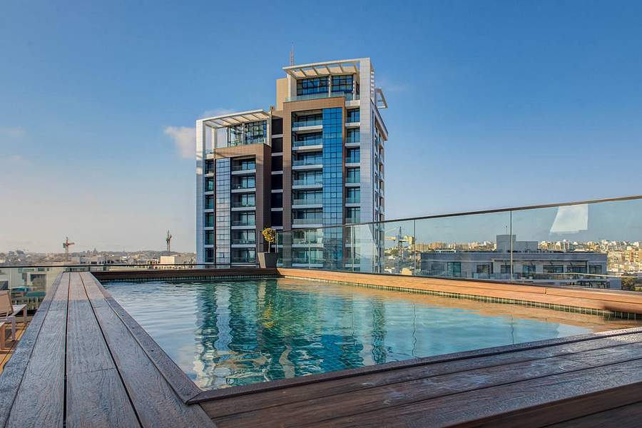 Noru Hotel, Malta