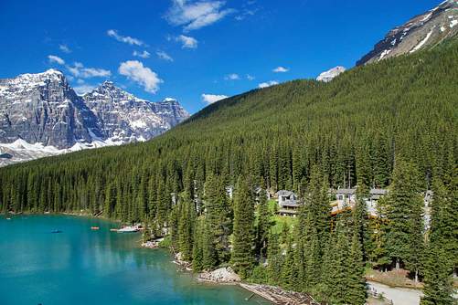 Moraine Lake Lodge