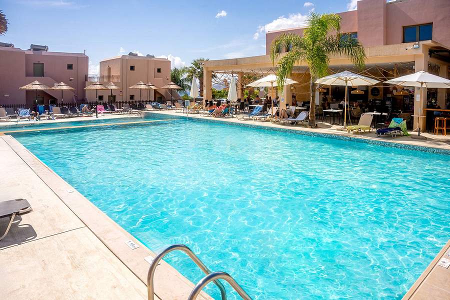 Finas Hotel & Apartments, Greece
