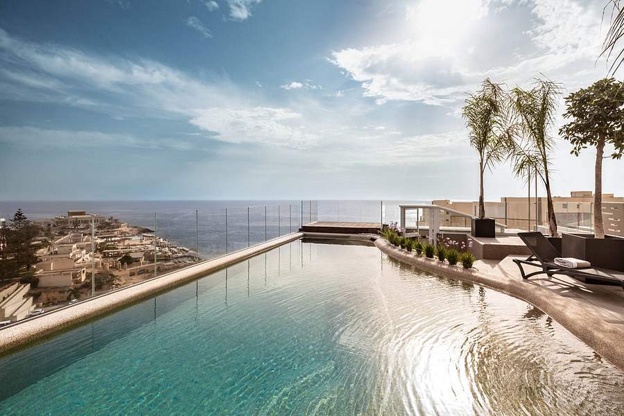 Fitch Hotel, Malta