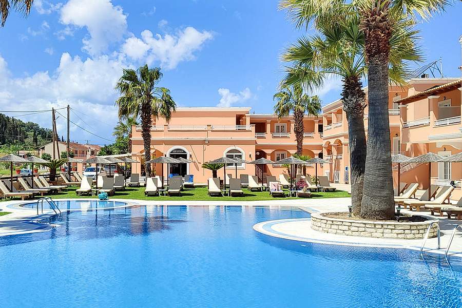 Lagoon Hotel and Apartments, Greece
