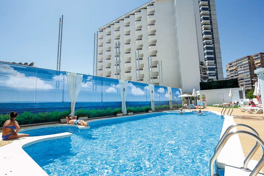 Riviera Beach Hotel, Spain