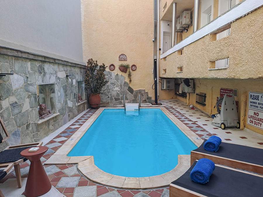 Thymi's Home Hotel, Greece