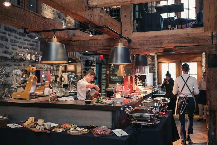 15 Nights,  New Zealand Self Drive Lodge Holiday