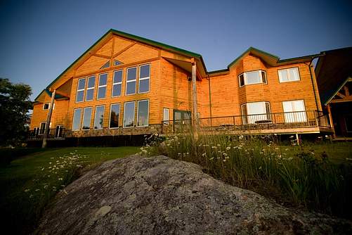 Pinewood Lodge