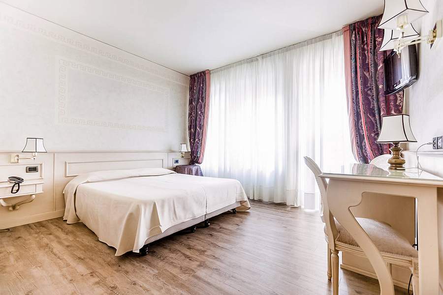 Hotel San Luca, Italy