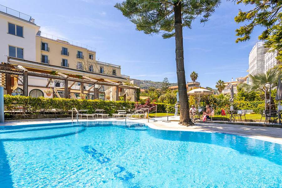Eden Hotel, Italy