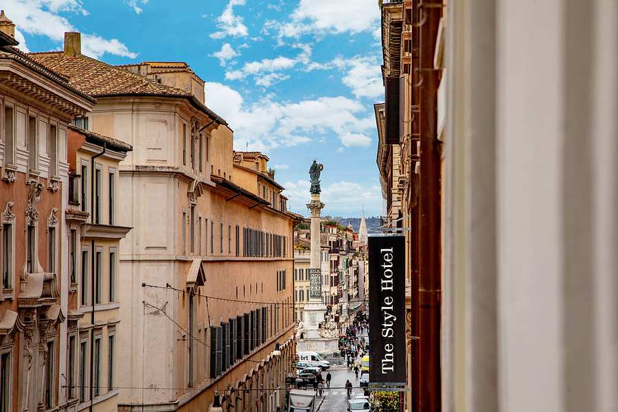 The Style, Italy